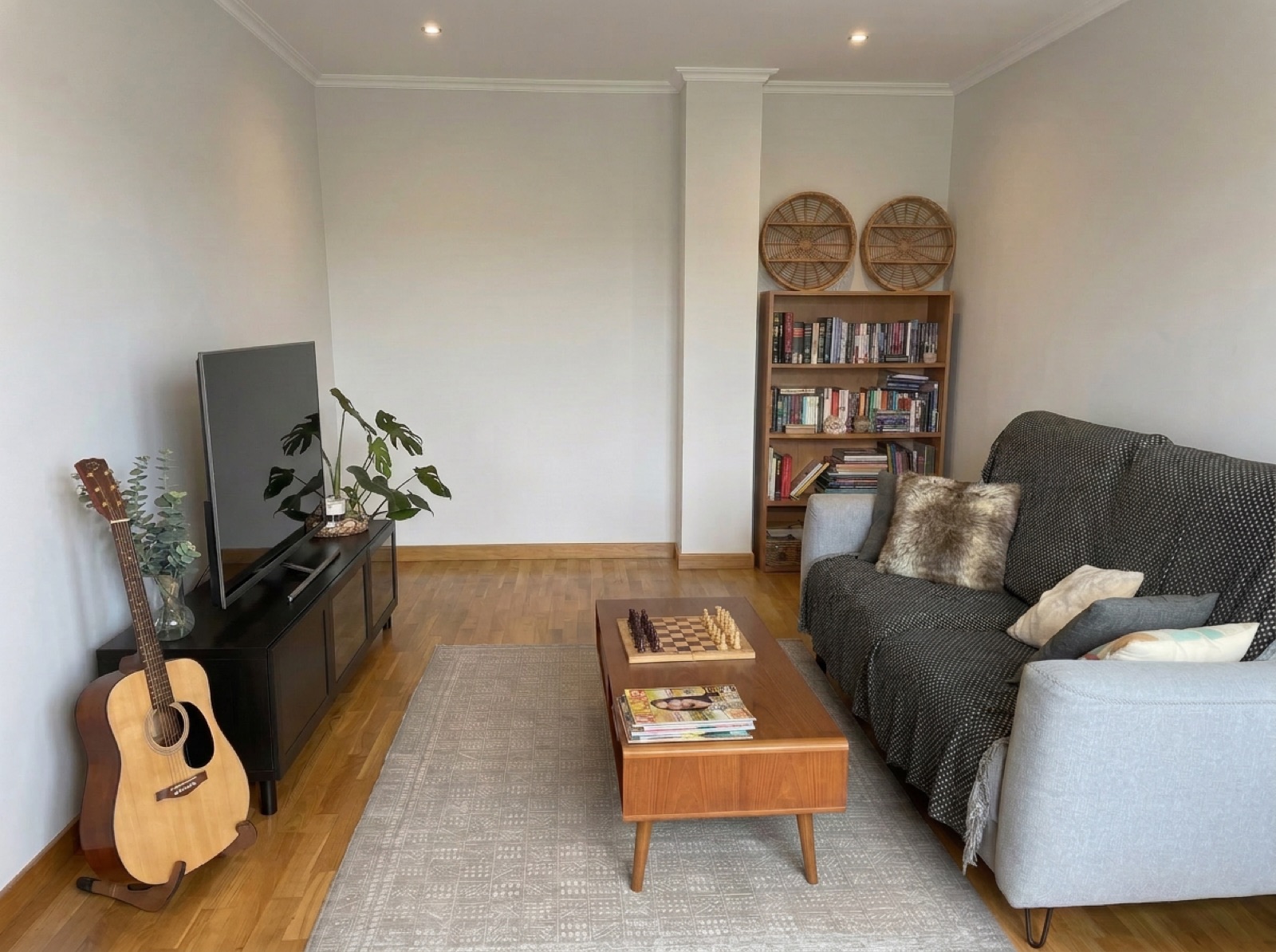 Living room before cleanup